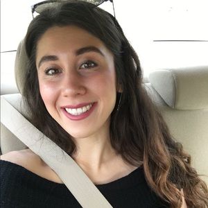 Meet your Posher, Natalie